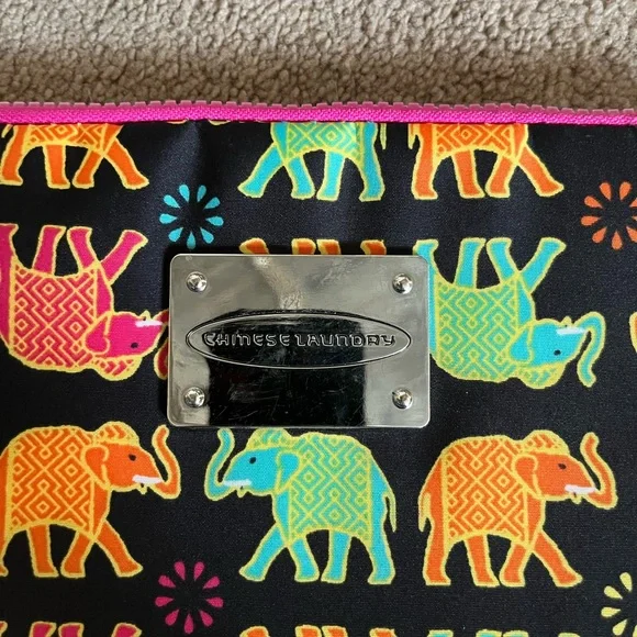 iPad or tablet case - Picture 4 of 5